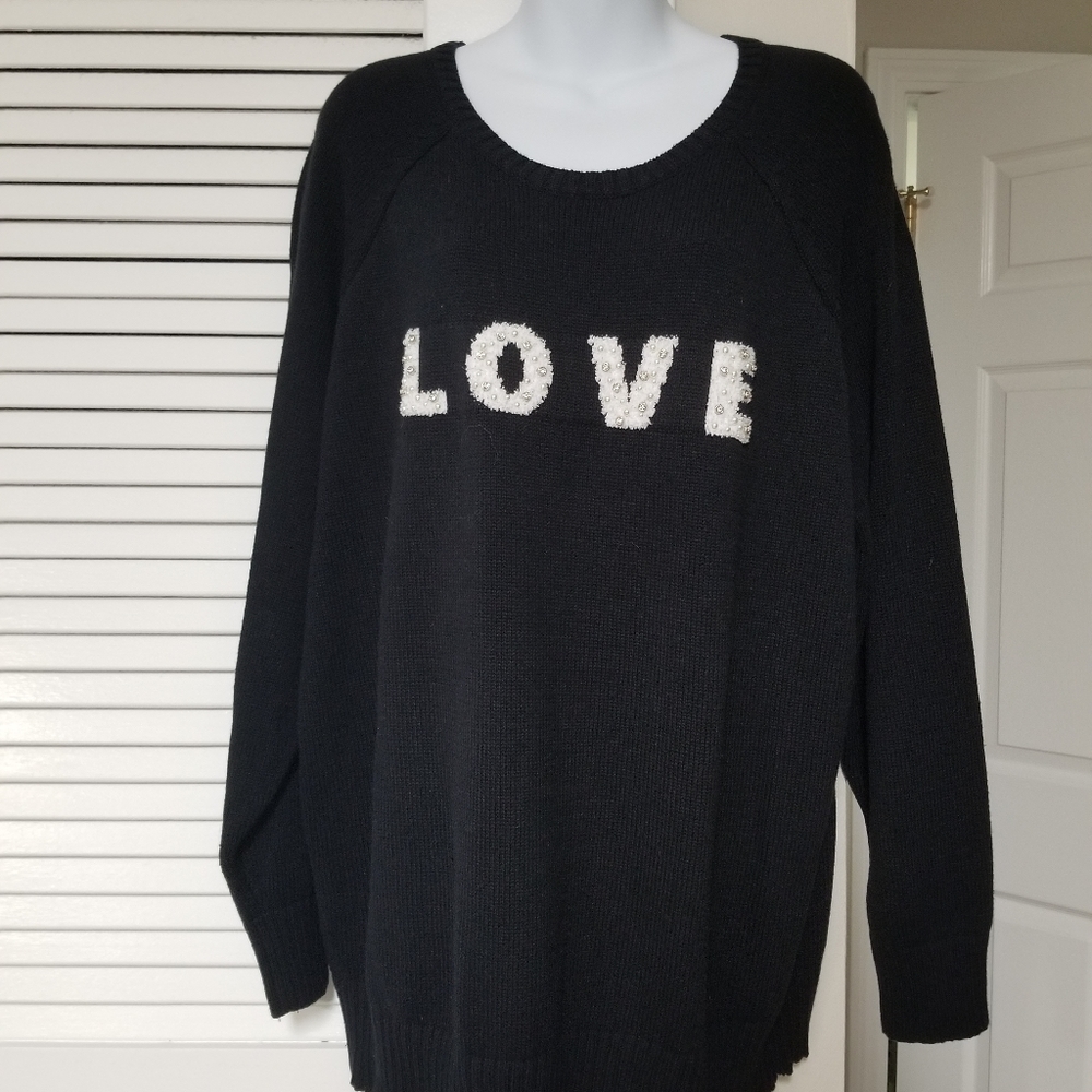 Nwot Torrid cute love sweater never worn